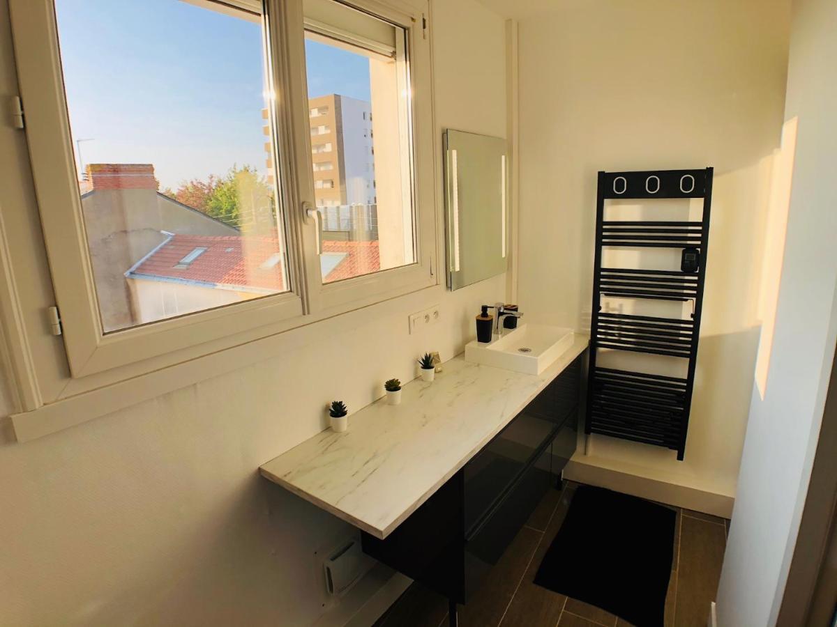נאנט Charmant Appartement 1-4 Personnes, Proche Centre Avec Parking מראה חיצוני תמונה